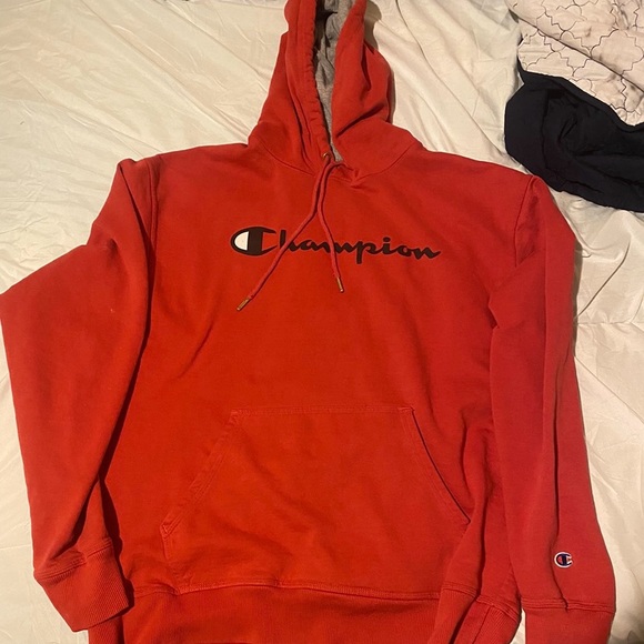 Champion Logo Script Hoodie Pull Over Sweater Red - Picture 1 of 2